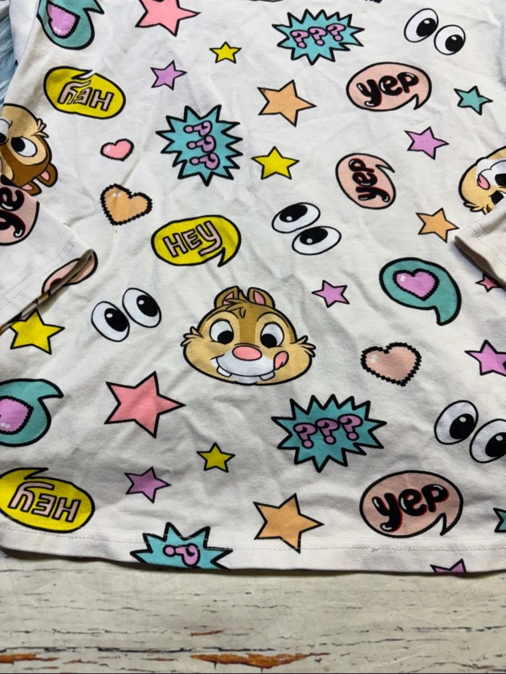 Disney Parks Chip ‘n Dale Long Sleeve Pajama Top sz S - Picture 5 of 8